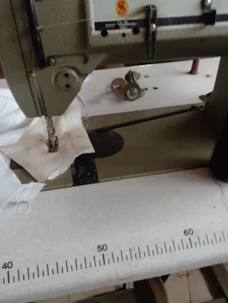 Máquina de coser industrial Singer 791