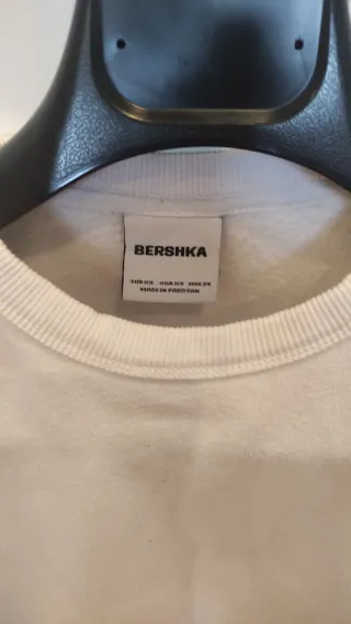 Sudadera blanca básica