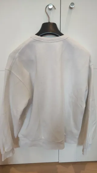 Sudadera blanca básica