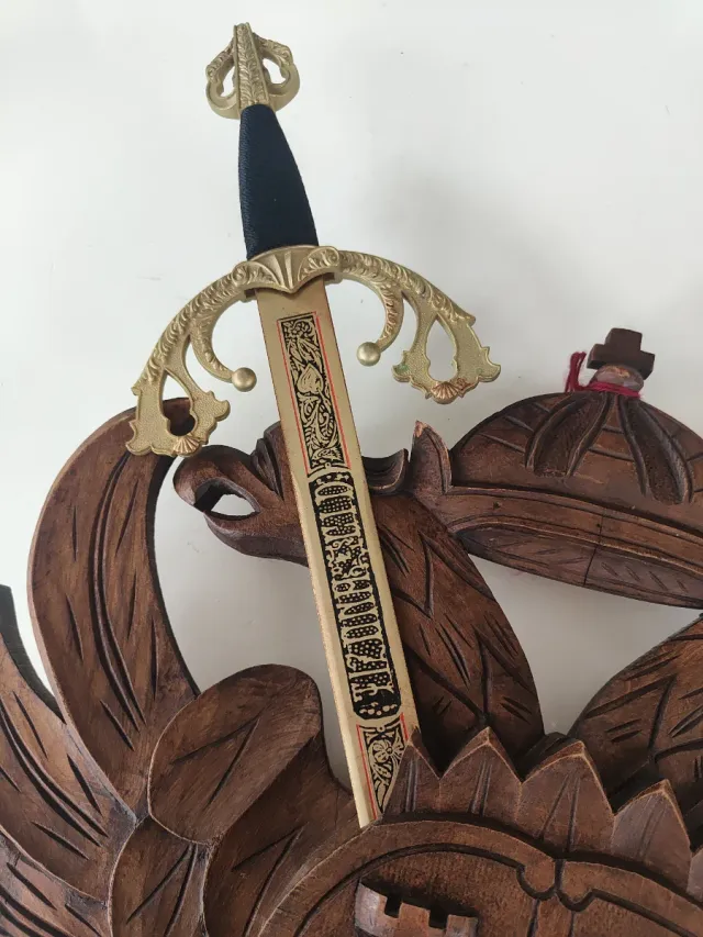 Panopla Escudo Madera Cid Campeador 2 Espadas