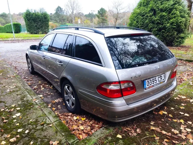 Mercedes-Benz Clase E 2003