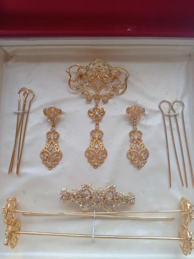 Aderezo Fallera color oro