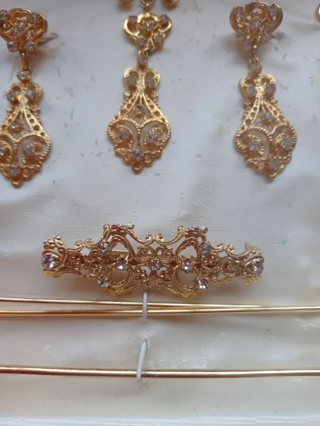 Aderezo Fallera color oro