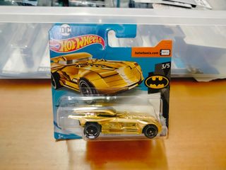 Hot Wheels DC Batmobile Oro