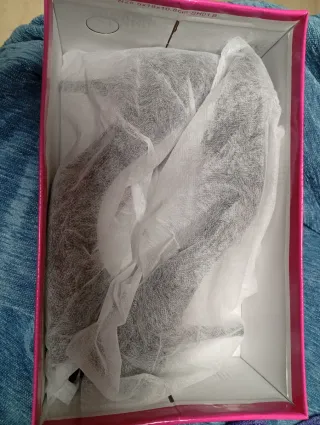 Zapatos de fiesta negros con lazo