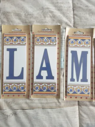 Azulejos letras Decorativos GAYAFORES Florales