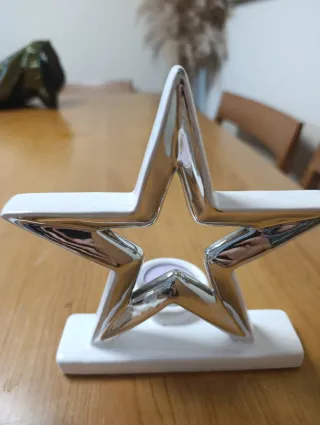 Portacandele a Stella in Ceramica Argento e Bianco