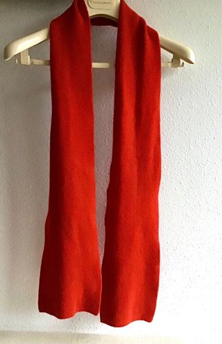 Bufandas infantiles Benetton (naranja y rojo)