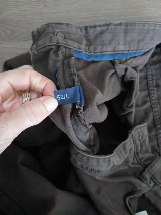 Pantalón marrón de hombre