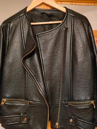 Chaqueta polipiel Sfera Negra Talla M