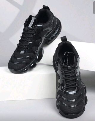 Scarpe nere sportive uomo/donna