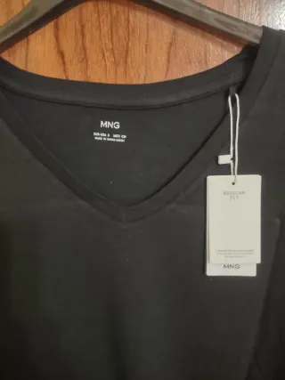 Camiseta Mango Negra Talla S Nueva con Etiqueta