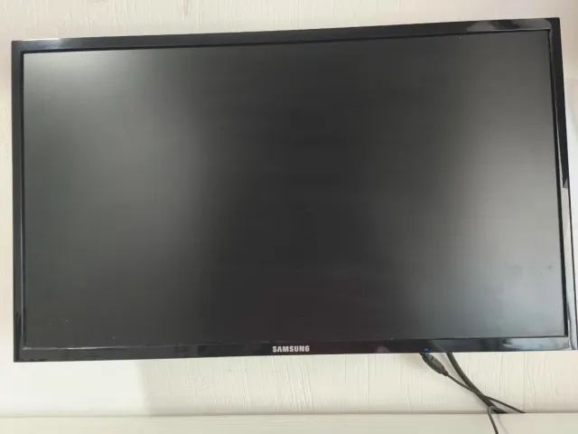 Monitor Samsung LS24F350FHUXE HDMI Negro