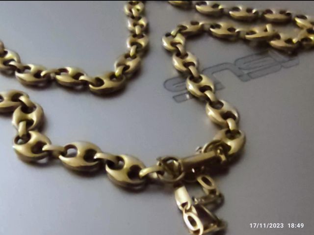 Cadena de oro estilo calabrote