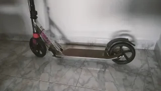 Patinete Oxelo MID 9 Negro/Rosa