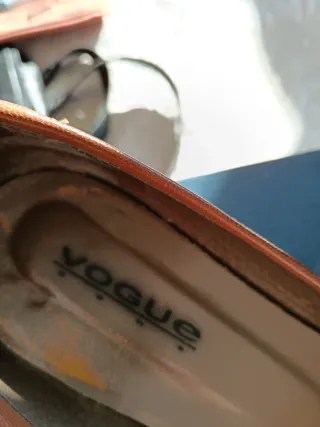 Zapatos de tacón marrones talla 39