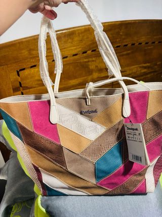 Bolso Desigual Multicolor Patchwork reversible