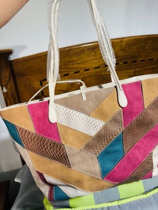 Bolso Desigual Multicolor Patchwork reversible