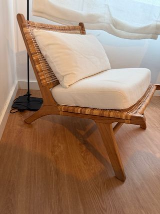 Sedia in teak e rattan