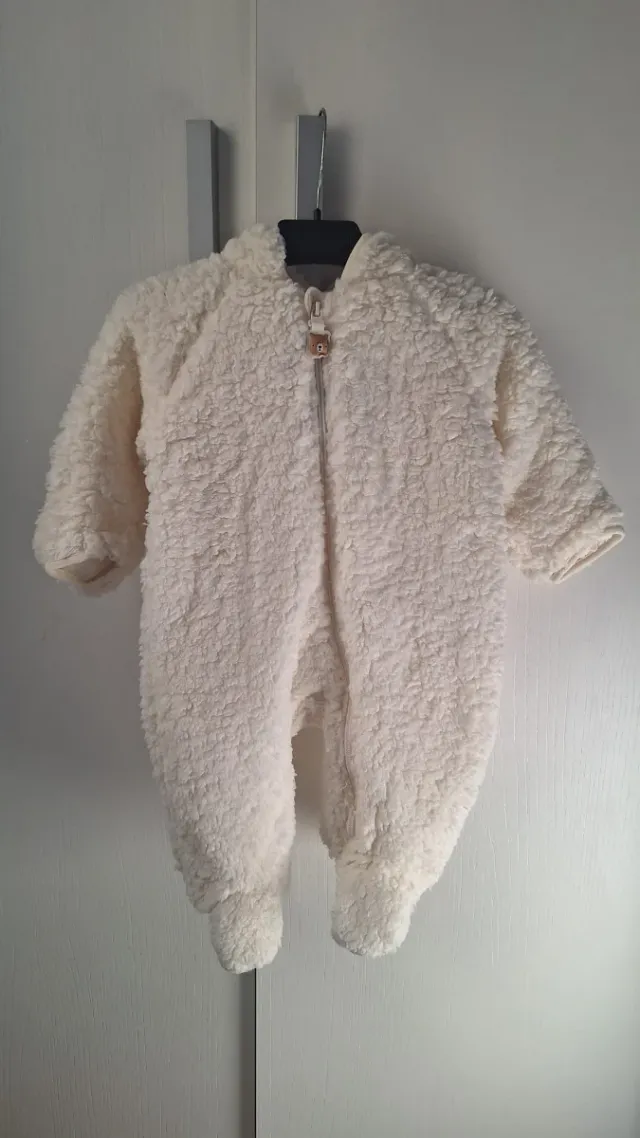 Buzo bebé borreguito nuevo