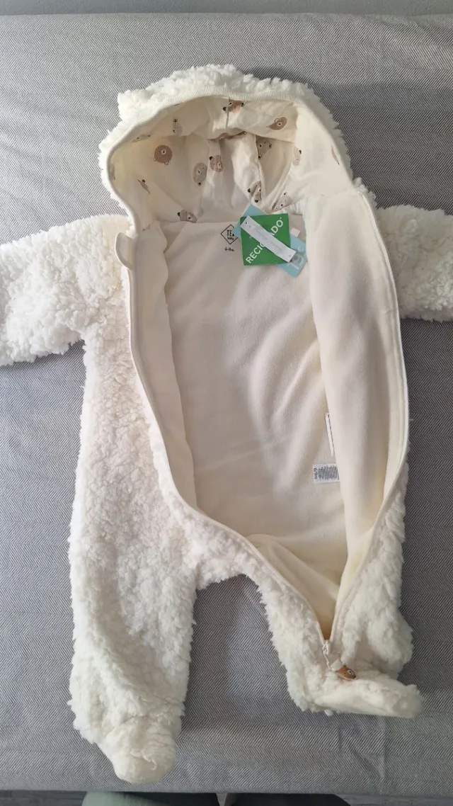 Buzo bebé borreguito nuevo