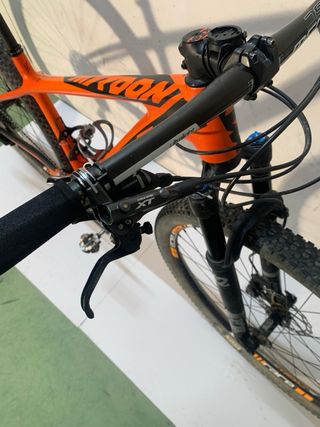 Bicicleta MTB CARBONO KTM