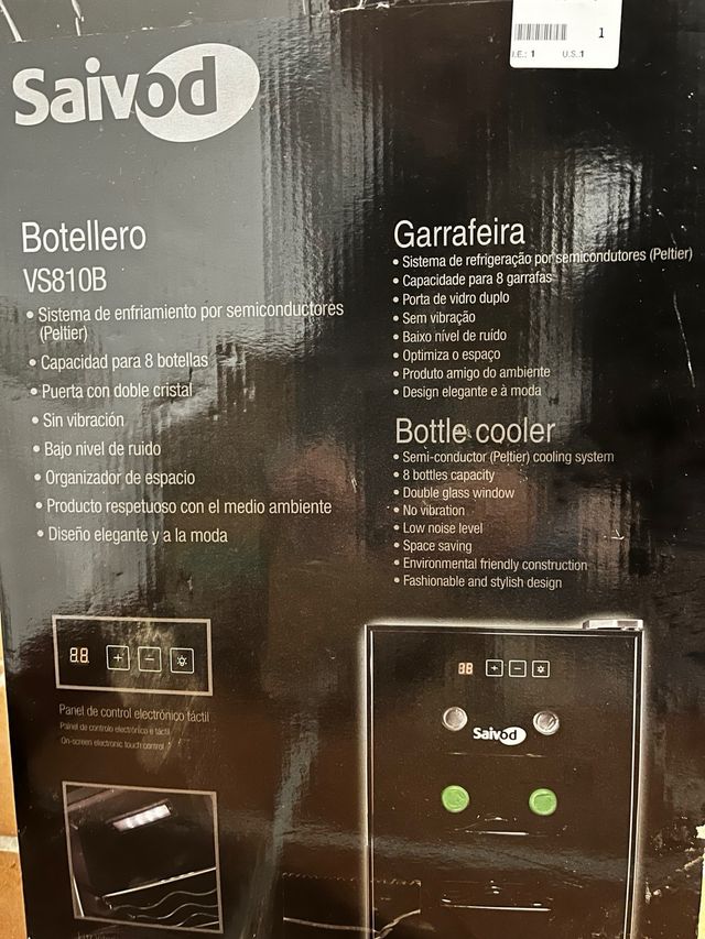 Vinoteca Saivod VS810B