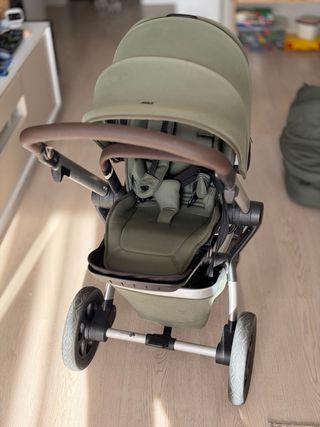 Carrito Joolz Hub con Capazo y Accesorios