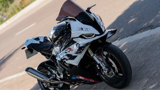BMW S1000RR M
