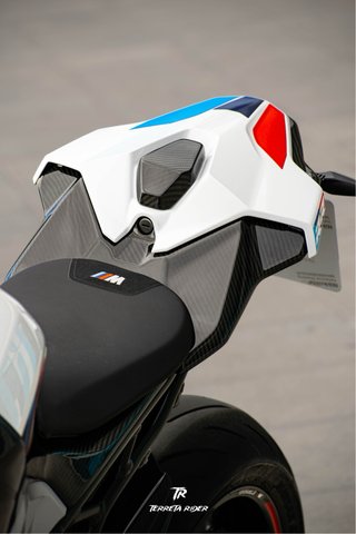 BMW S1000RR M