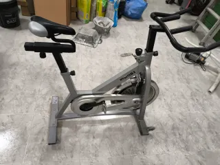 Bicicleta Estática Spinning DKN