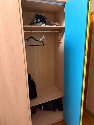 Armario grande multicolor