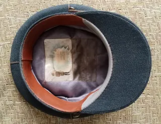 ANTIGUA GORRA PLATO OFICIAL FUNCIONARIO PRISIONES