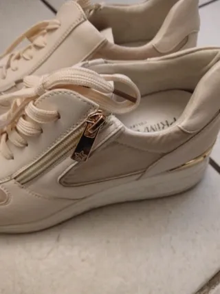 Scarpe Primadonna bianche con glitter