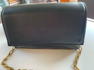 Bolso Zara Negro Cadena Dorada