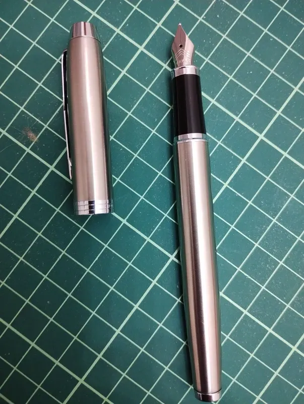 Pluma estilográfica Parker IM Acero - NUEVA