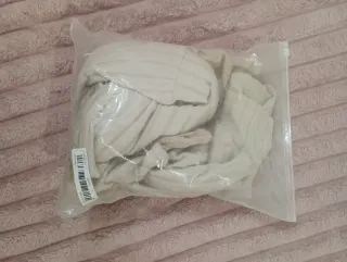 Vestido blanco manga larga encaje