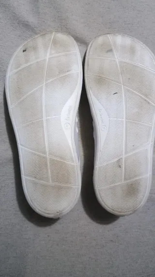 Zapatillas blancas