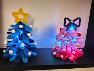 Alberello di Natale con luci LED