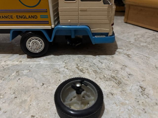 Camión Teledirigido Pegaso Rico