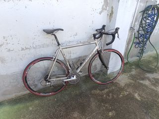 Bicicleta de carretera Stevens