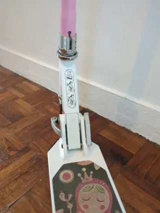 Patinete infantil Oxelo rosa y blanco