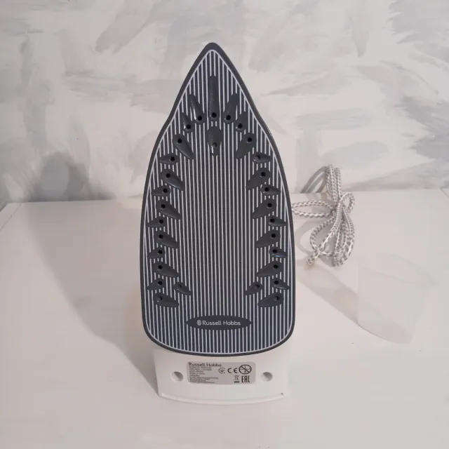 Ferro da stiro Russell Hobbs Supreme Steam