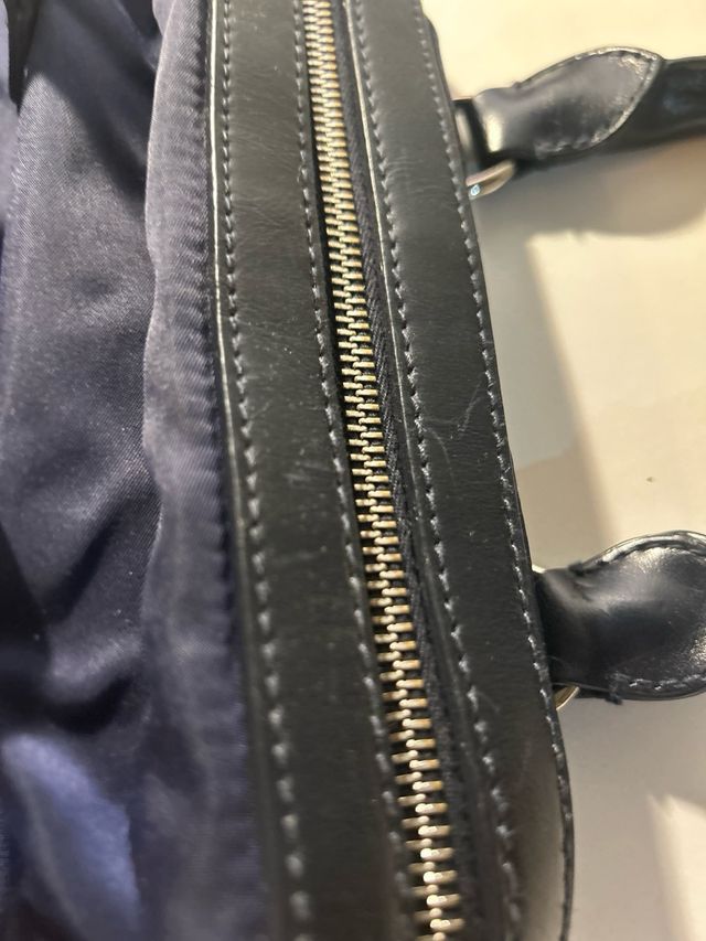 Bolso bimba y Lola azul marino/ en perfecto estado