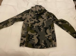 Chaqueta Kuiu Axis Hybrid Hooded