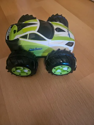 Coche teledirigido Aqua Ranger como nuevo