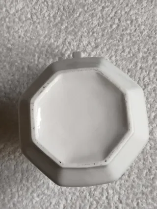 ORIGINAL JARRA DE LECHE Y PLATO FORMA OCTOGONAL