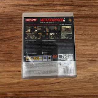 Metal Gear Solid 4 PS3 Guns of the Patriots
