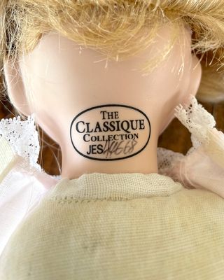 Bambola Porcellana Vintage Classique 40 cm.