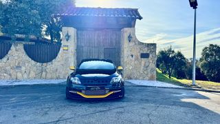 RENAULT MÉGANE RS TROPHY ( CHASIS CUP ) RED BULL